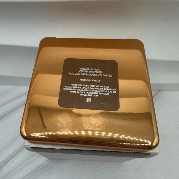 Haus Labs Velvet Power Sculpt Bronzer In Deep. Made In Italy.-NIB - Picture 3 of 3